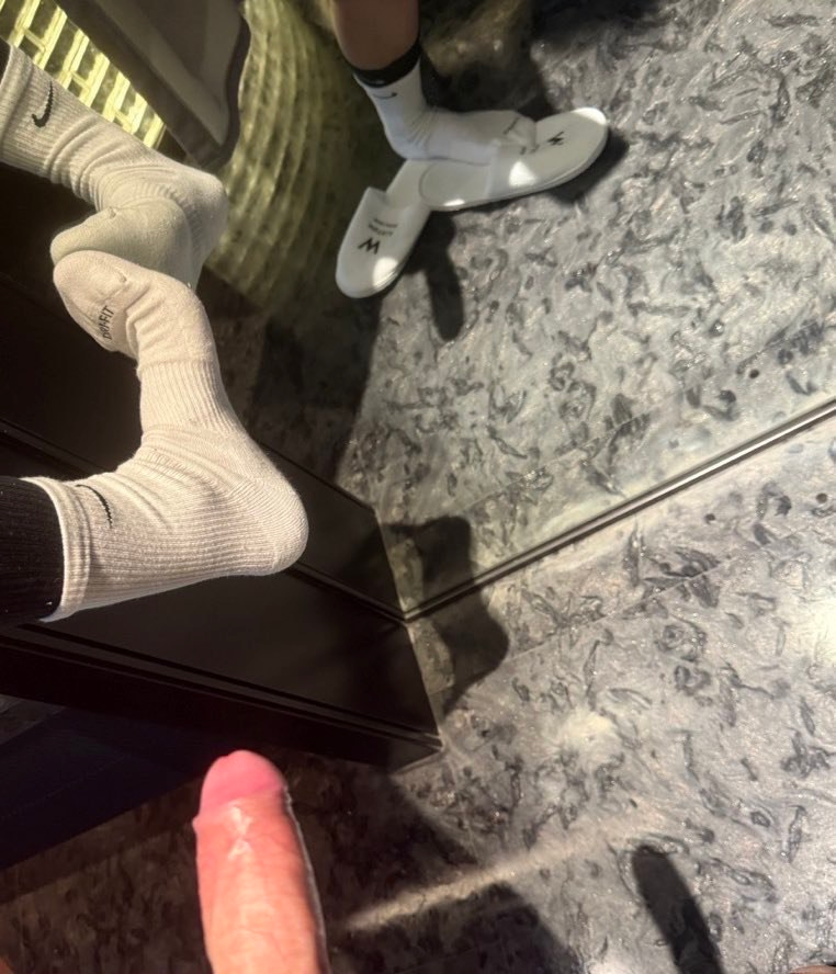 爱吃肉包 tweet media