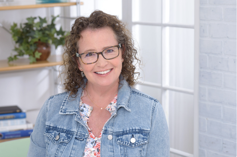 AtWorkOnPurpose's tweet photo. Watch as author and business leader Ann Thompson shares her story and discusses how she is empowering the next generation of leaders to align their careers with their core values https://t.co/ZvpqmlIDfF https://t.co/2rHsDczHB0