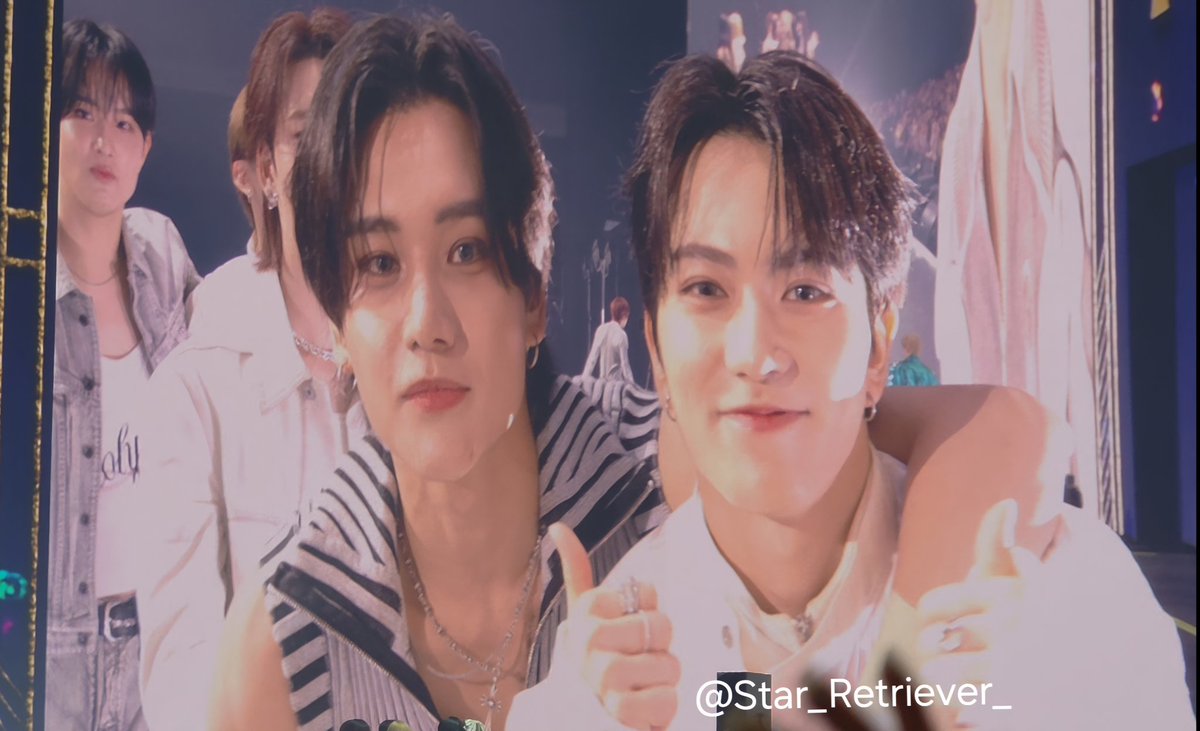 Light_Retriver tweet media