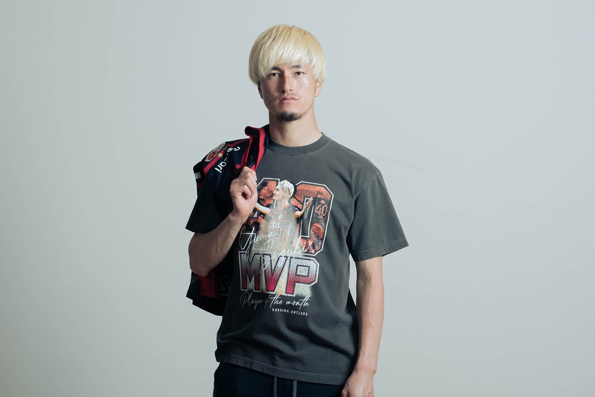 鹿島アントラーズ 秋田選手 Tシャツ Mサイズ ㊗㊗㊗ M V P ㊗㊗㊗ 3月度の明治安田J1百年構想リーグEAST月間MVP