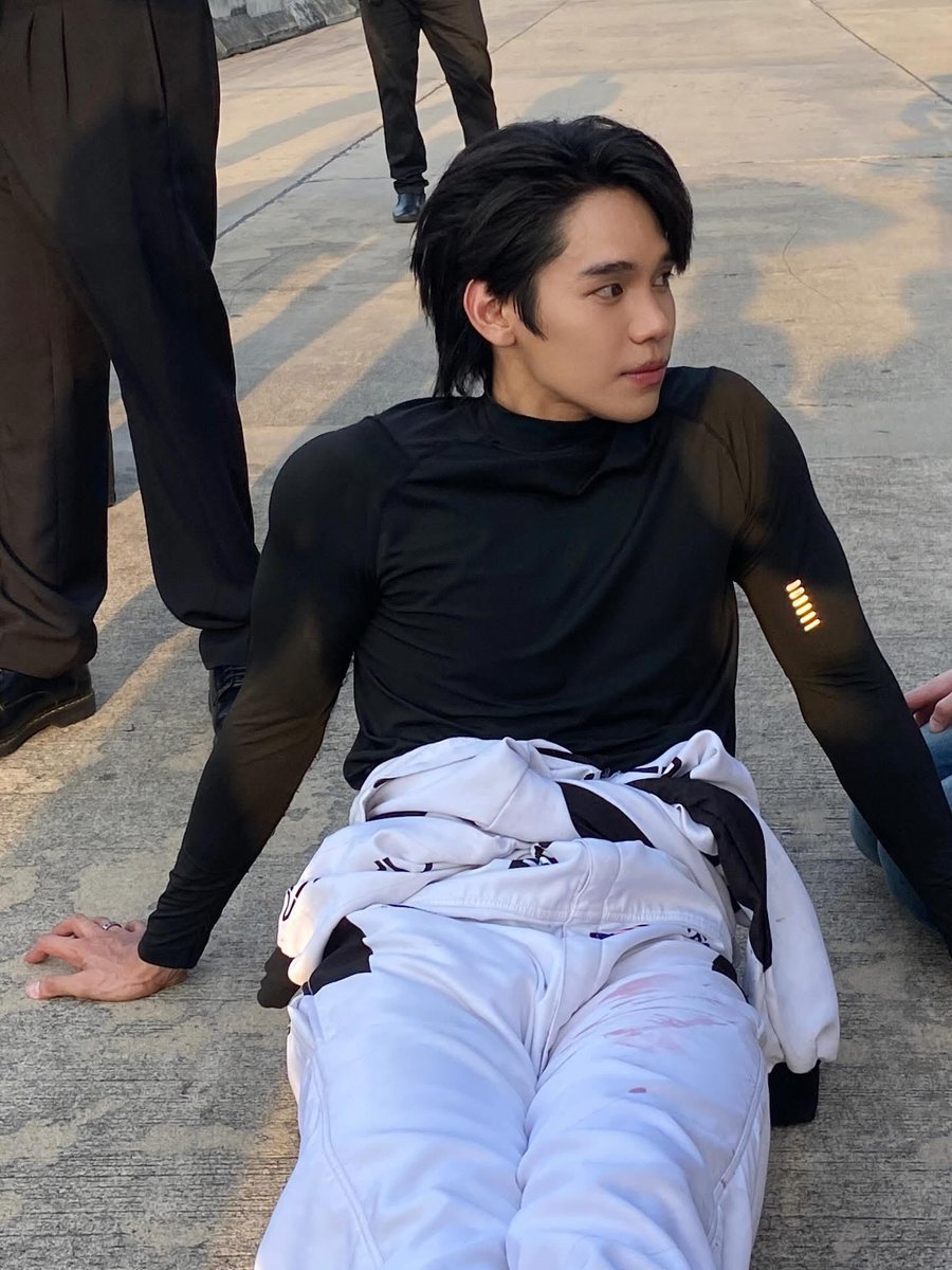 Legendngernnn's tweet image. 🗓️15.04.26
 IG [ ngernnn ] 

🖤🏎️🏁

@legendngern Legendngern
#ngernnn #ทีมเงิน 🩶