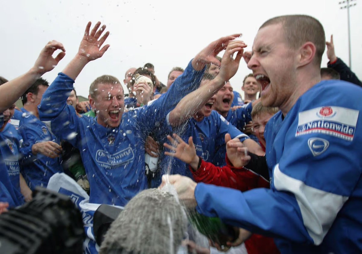 robheys's tweet image. Twenty years ago today

@ASFCofficial 

#Pride #Passion #Belief
#TheClubThatWouldntDie #Teamwork

🙂👏💪⚽️🏆