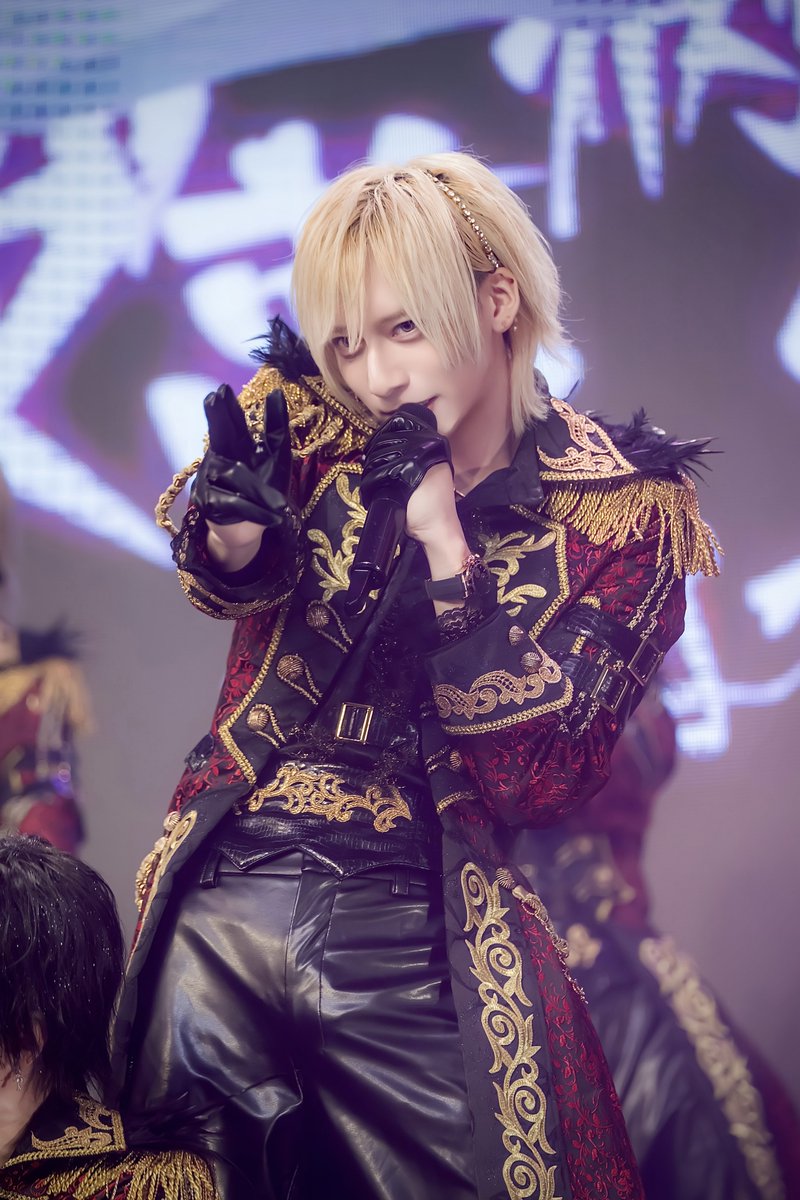 弓長 りょう tweet media