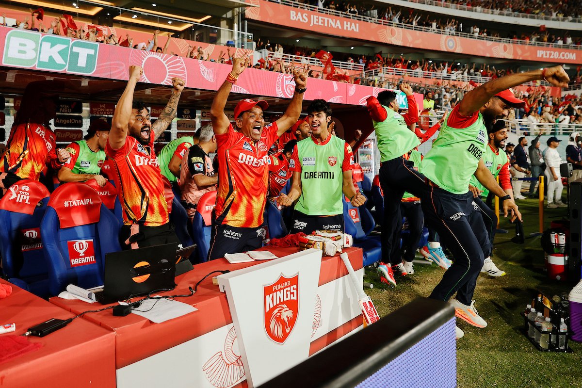 cricbuzz's tweet image. #OnThisDay in #IPL2025, #PBKS defended 111 vs #KKR  - the lowest total successfully defended in IPL history 🔥🔥

#CricketTwitter