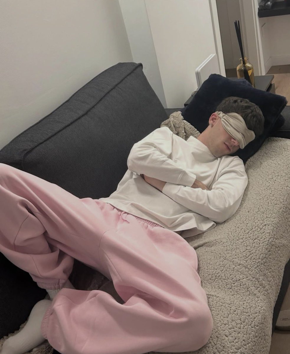 LDA shady facts ★ il messia dei 13sayf tweet media