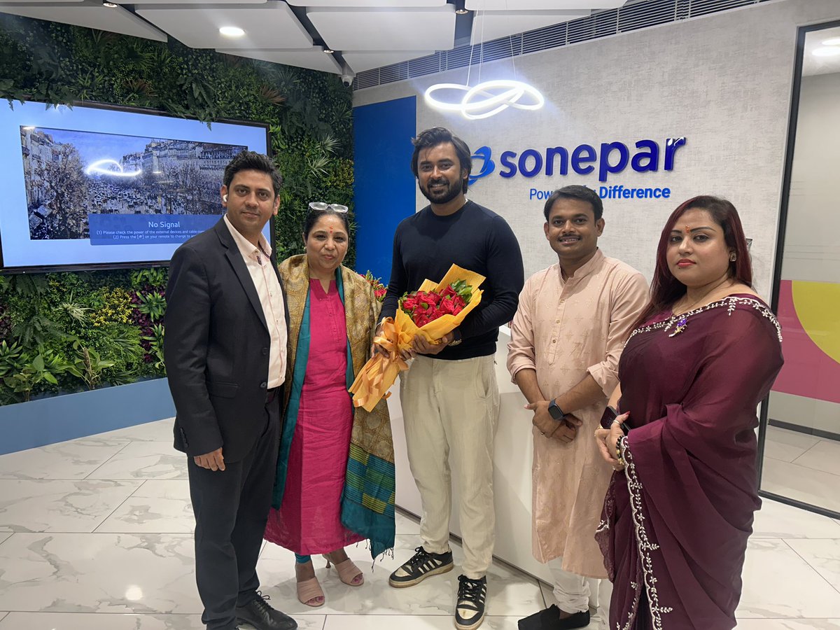 bengalwithrohit's tweet image. On this auspicious day of Nobobarsha Sonepar expands in #kolkata

I am glad that they invited me at their office inauguration today at Ecospace in #newtown Kolkata. 

They doubled their office in the same floor, congratulations to Sonepar India for this expansion.

#kolkata