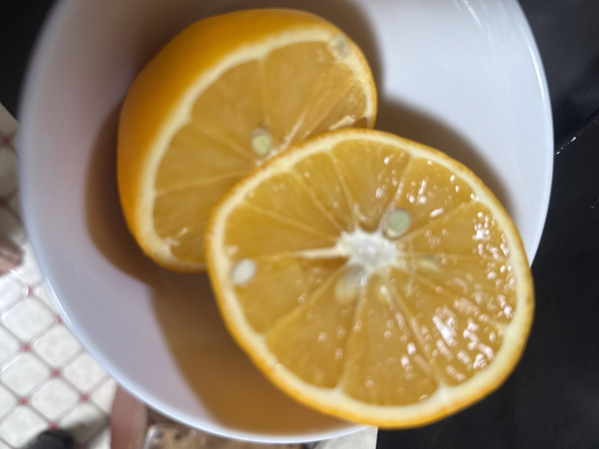 つむつむ tweet media