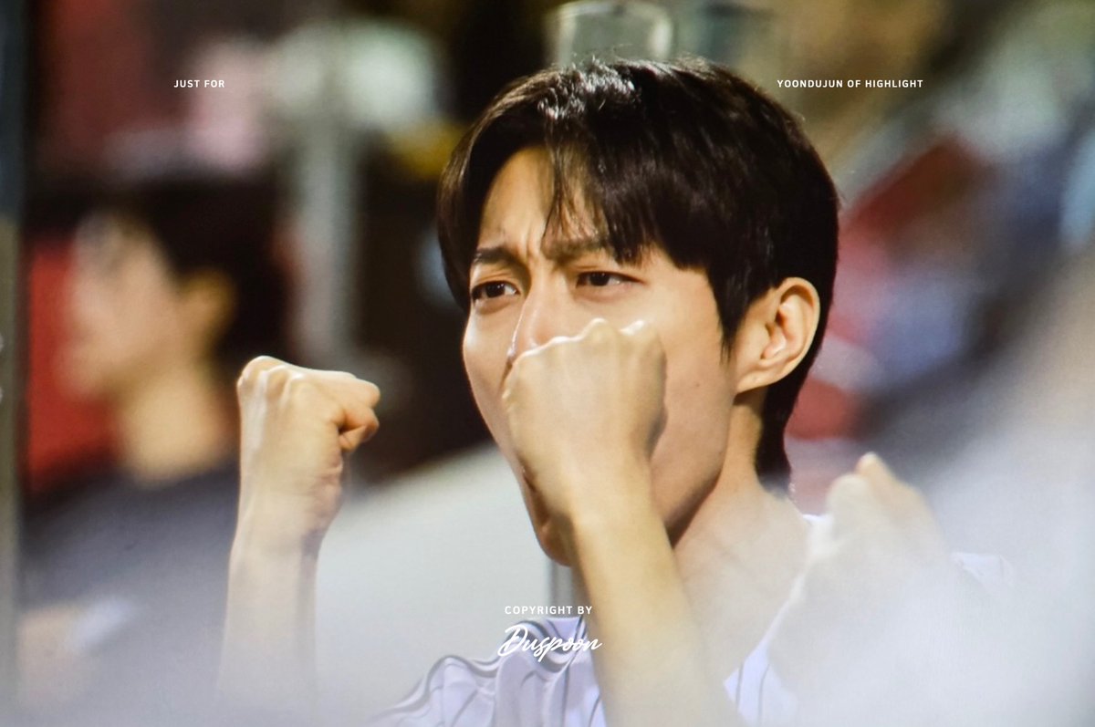 두스푼 tweet media