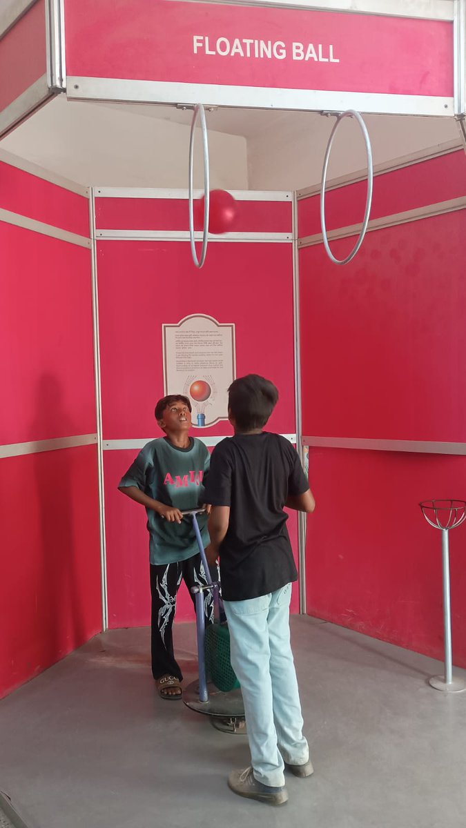 DscBardhaman's tweet image. On this auspicious occasion of Bengali New Year, the spirit of curiosity and celebration came alive at @DscBardhaman a unit of @ncsmgoi @MinOfCultureGoI.
We thank all our visitors for making this day truly special.
#ScienceForAll #CuriosityUnleashed #ExploreScience #Inspiration