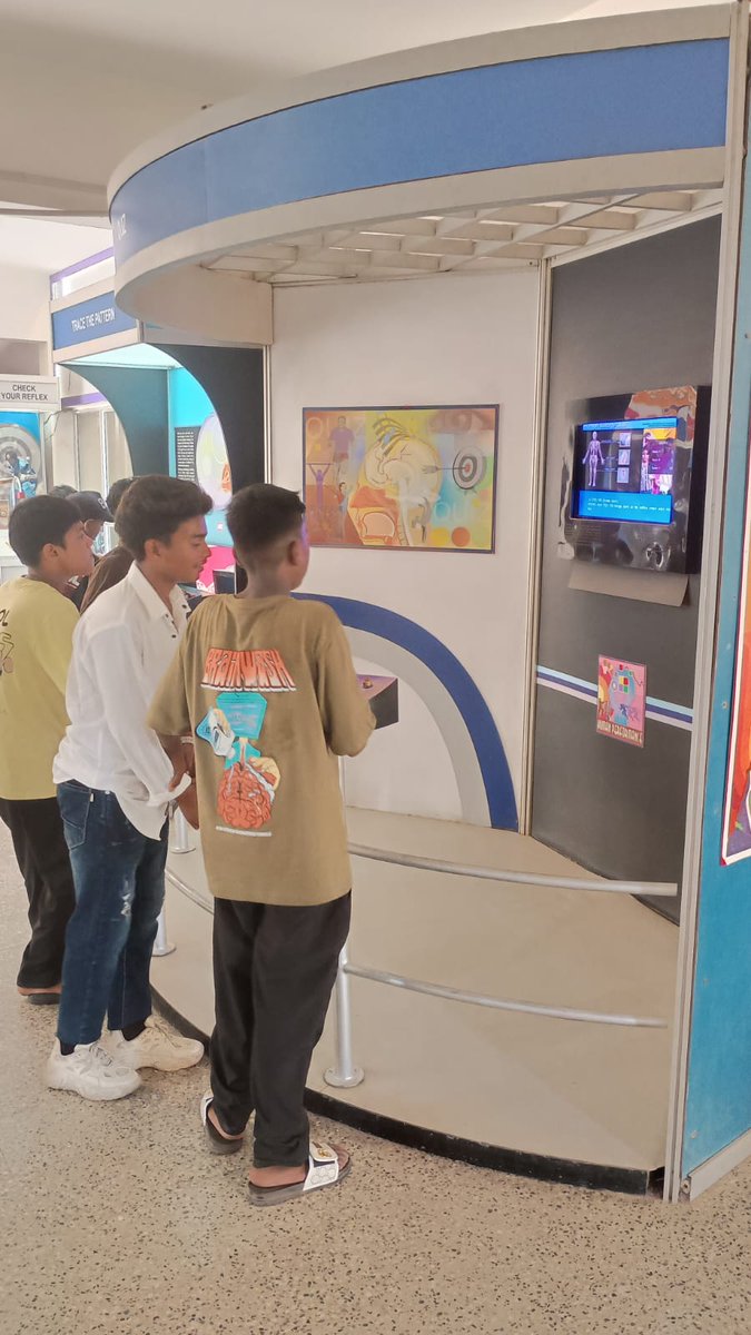 DscBardhaman's tweet image. On this auspicious occasion of Bengali New Year, the spirit of curiosity and celebration came alive at @DscBardhaman a unit of @ncsmgoi @MinOfCultureGoI.
We thank all our visitors for making this day truly special.
#ScienceForAll #CuriosityUnleashed #ExploreScience #Inspiration