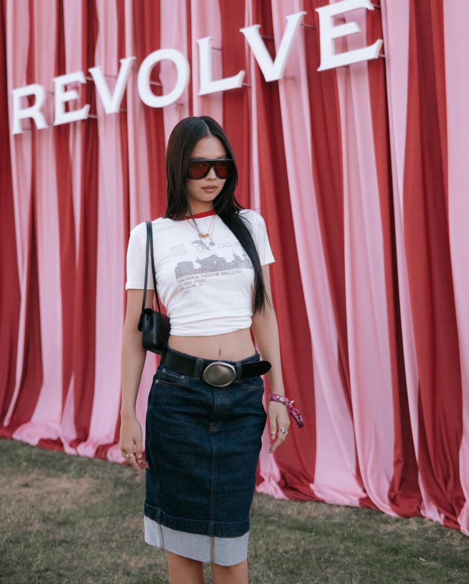 JENNIE NEWS tweet media