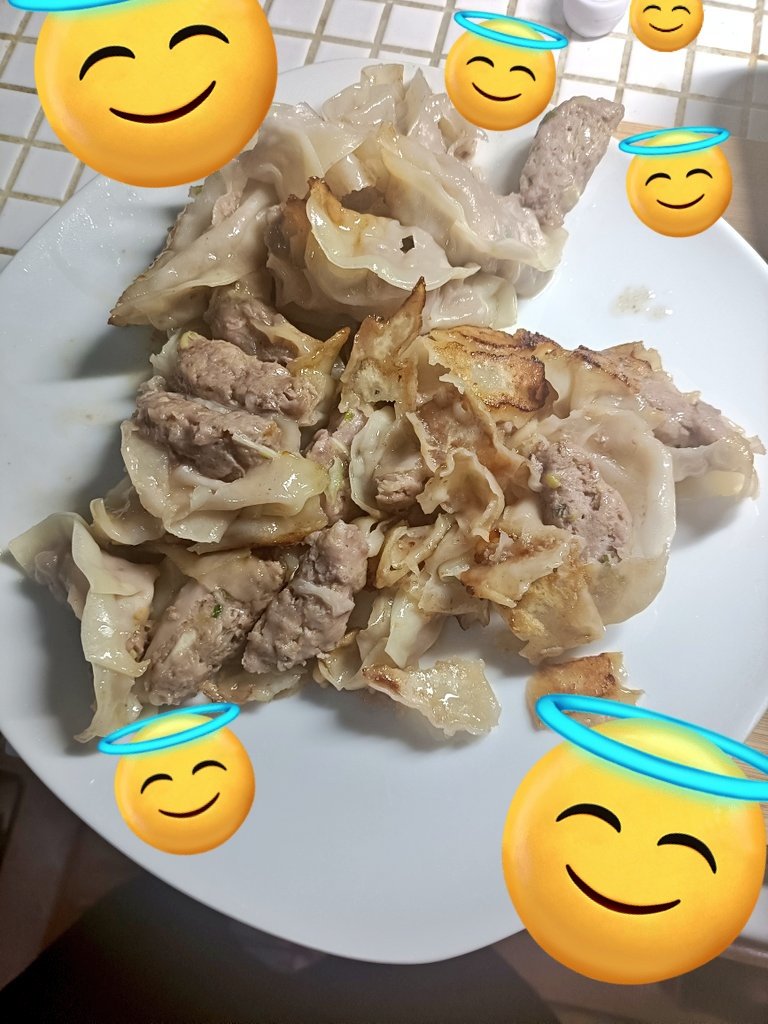 男爵ひげ🍟@せなかま tweet media