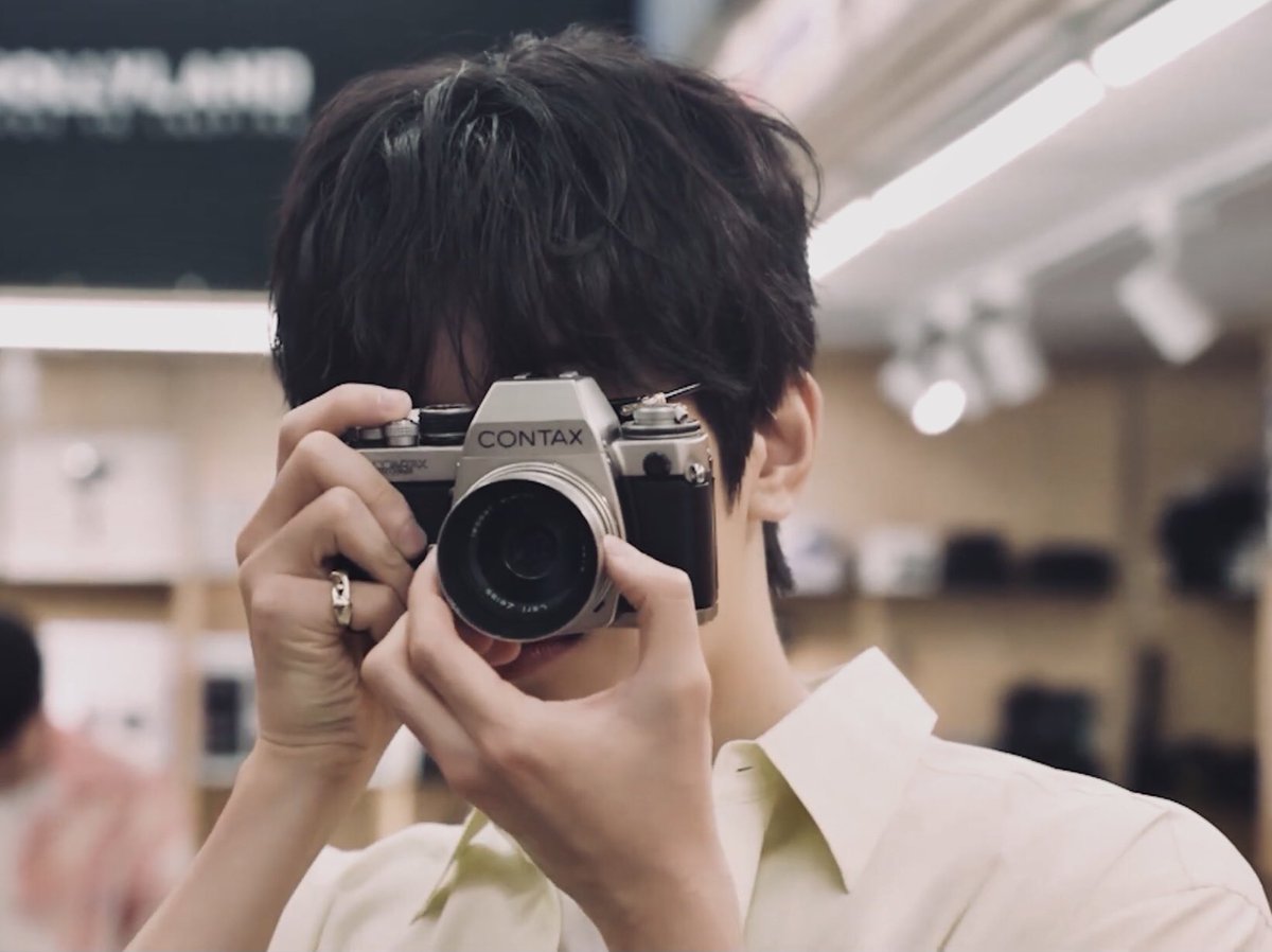 s. ⚯̮ tweet media