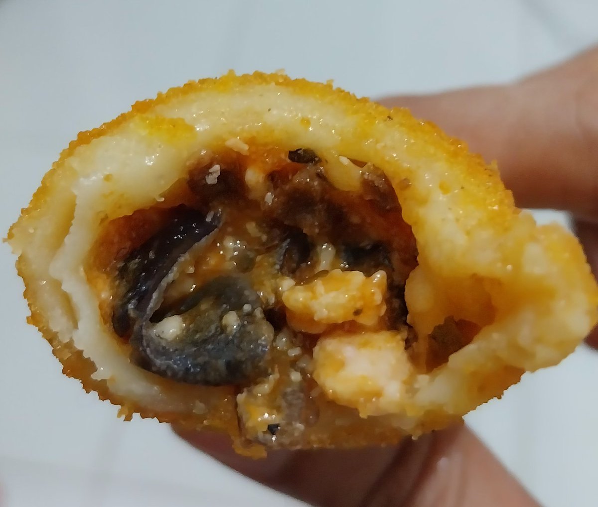 karyawan tweet media