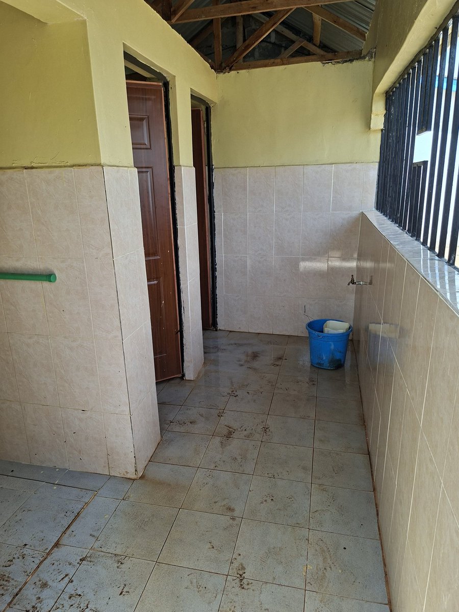 Trends908's tweet photo. @homosapent @JoelJirane Clean, safe, and accessible amenities at Murang’a Level 5 Hospital. https://t.co/luCUNpu7tm