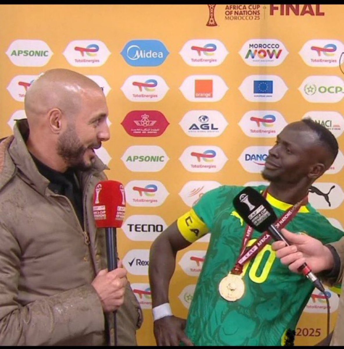 MAZI OF BARCELONA 💙❤️ tweet media