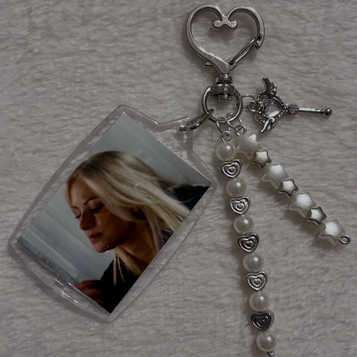 AccessoriesByChlo tweet media