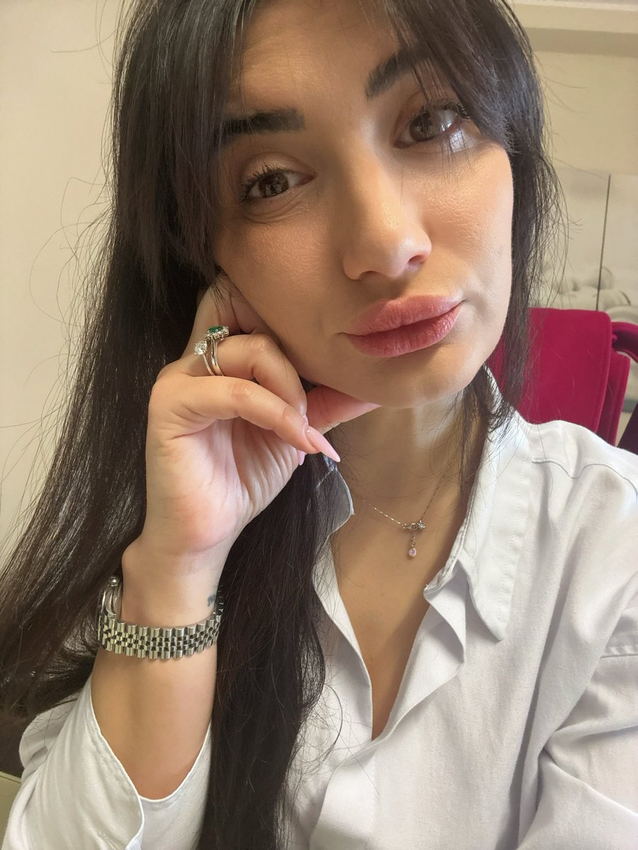 Azzurra 🦩✨ tweet media