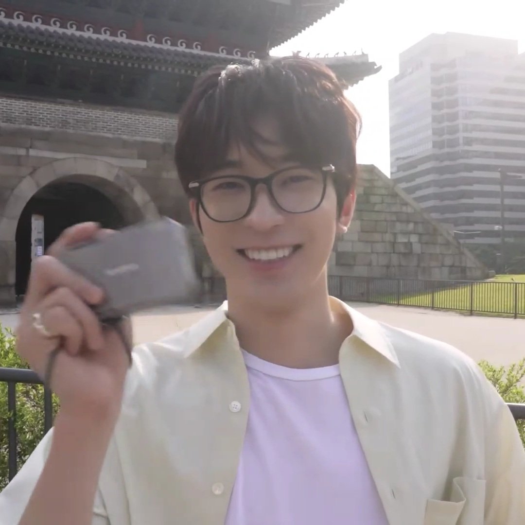 고마워누 tweet media