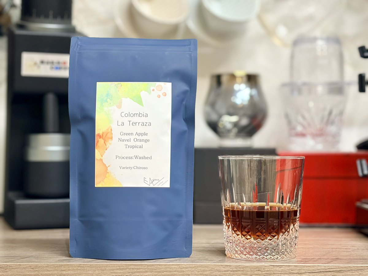 ENgrave coffee roastersさん
Colombia La Terraza Chiroso Washed

P64Mizen6.0/グレイカノ/シバリスト/パラゴン使用

明るいオレンジやみかんを思わせるシトリックな印象🍊
若めのマンゴーやラフランスの爽やかな甘さ🥭🍐
冷めてくると果汁100%のオレンジジュースみたい🍊🍹

美味しいね〜🐕✨