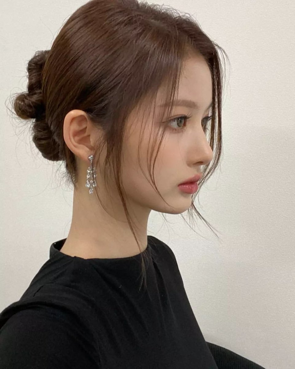 𝚙𝚘𝚖𝚎🐈‍⬛ tweet media