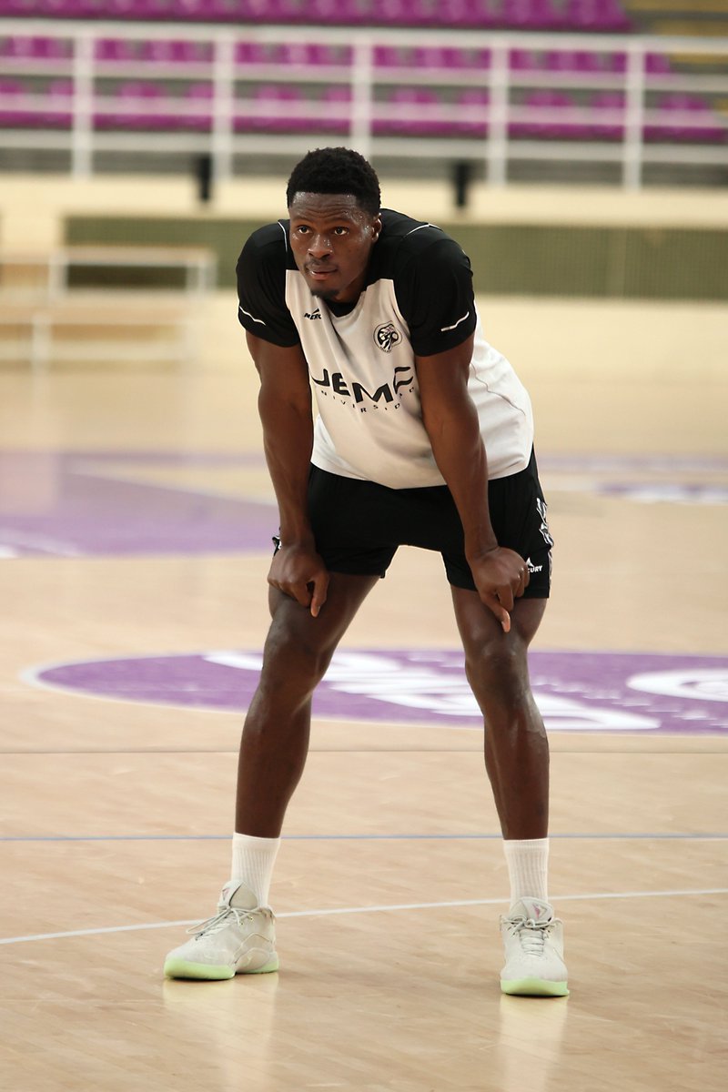 UEMC Baloncesto Valladolid tweet media