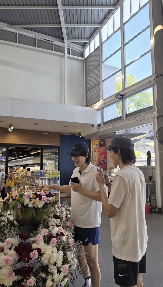 forSKYNANI☁️🎀 tweet media