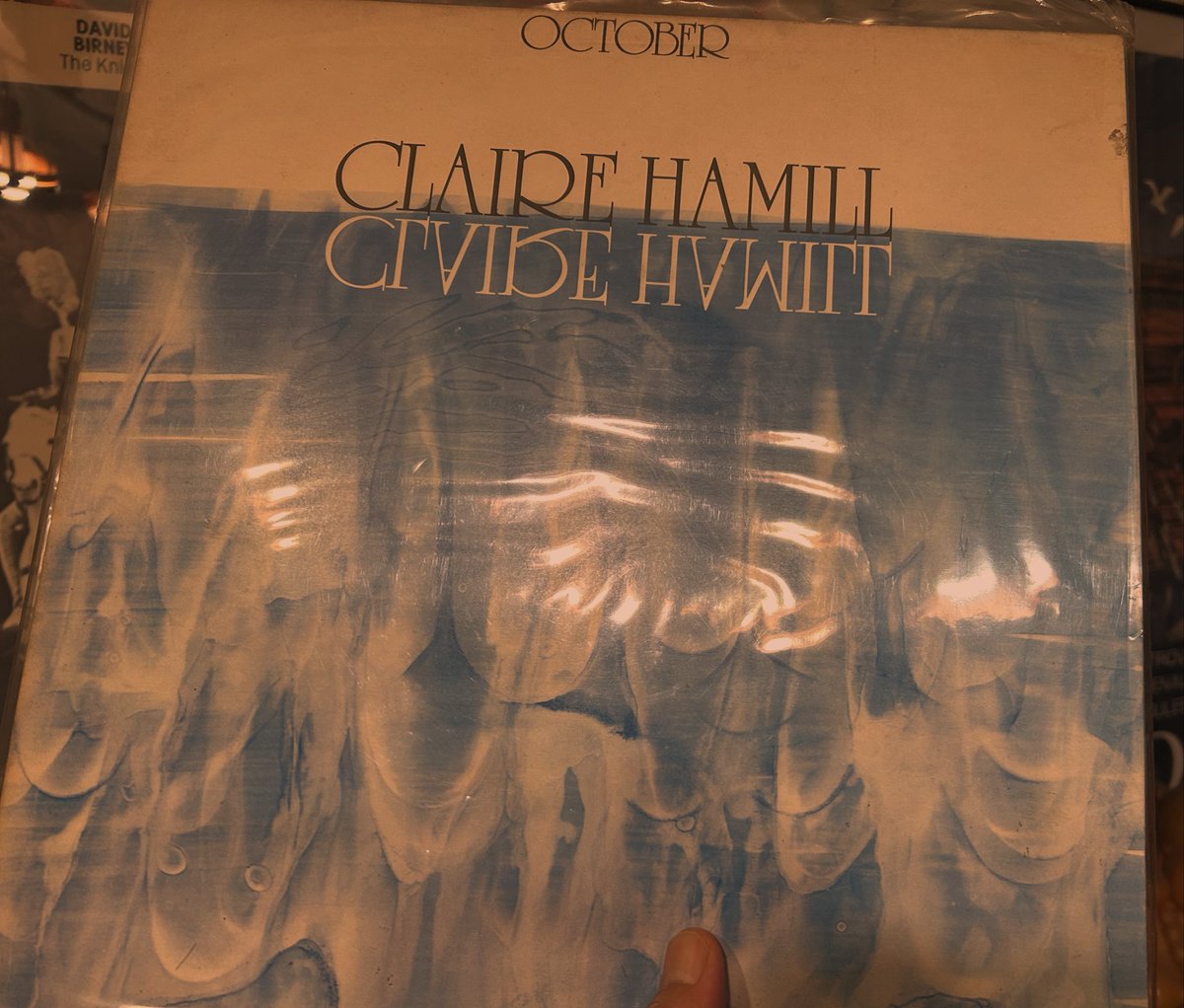 tapes20187445's tweet image. #October by #ClaireHamill (#Harvest /ILPS9225/英/1973)
#足立発潜伏対応触盤歴2026