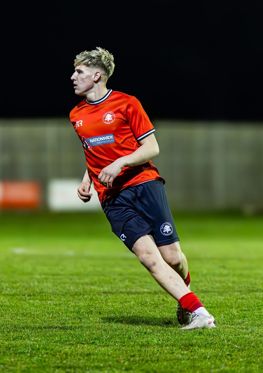 AppFrodFc's tweet photo. 𝟐𝟎 𝐠𝐨𝐚𝐥𝐬 𝐟𝐨𝐫 𝐅𝐫𝐚𝐢𝐰𝐚𝐥𝐝 👏

Huge congratulations to Josh Fraiwald for scoring 20 league goals this season, which puts him in the top 10 goal scorers in the league

The 21 year old has been our main man since signing in December 2024 and what a signing he has been https://t.co/s8N8Jc140Z
