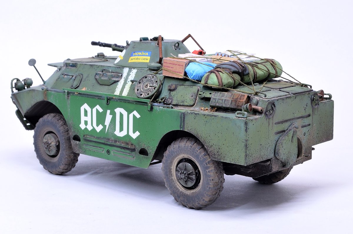 マーノシュ tweet media