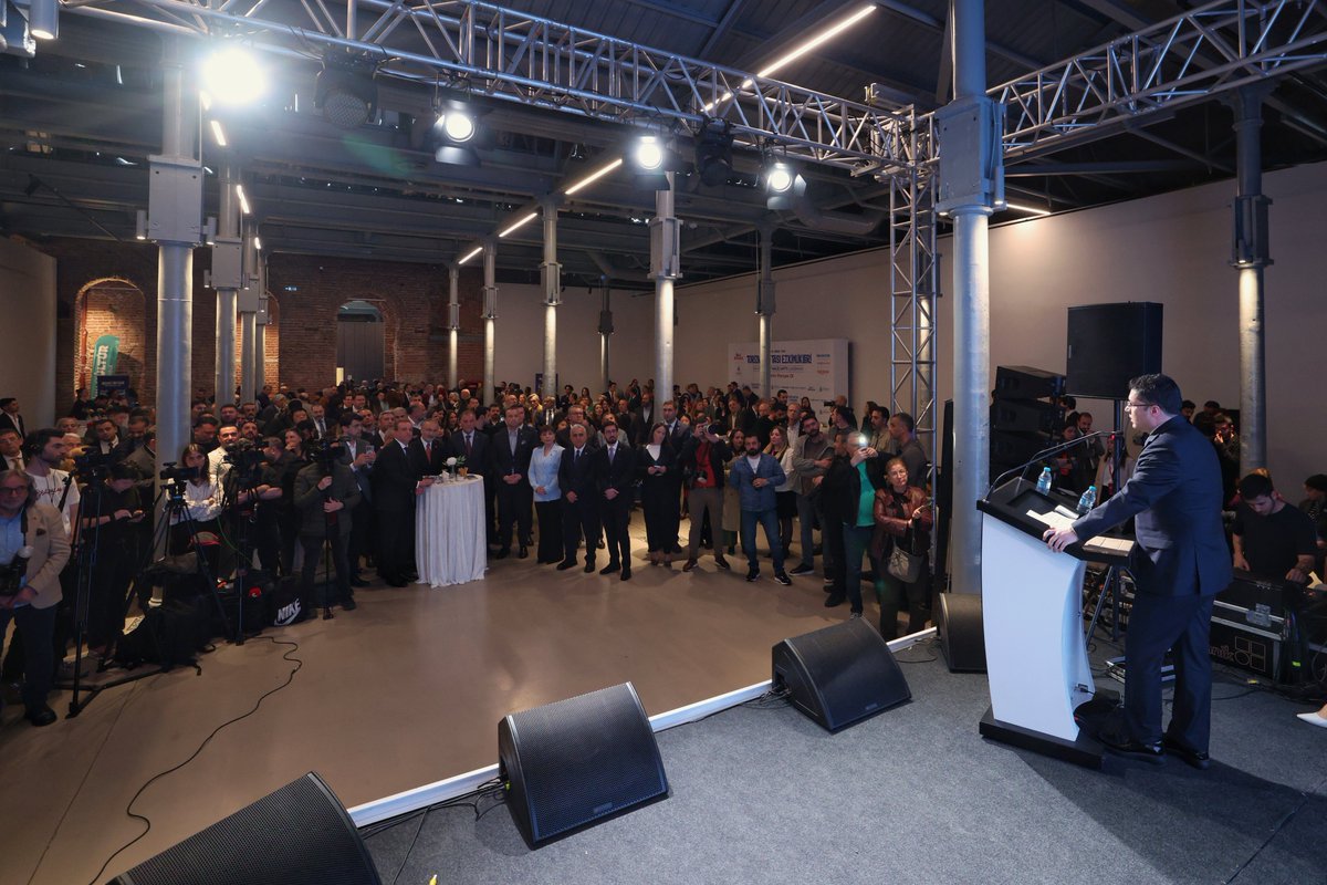 İstanbul Ulaşım tweet media