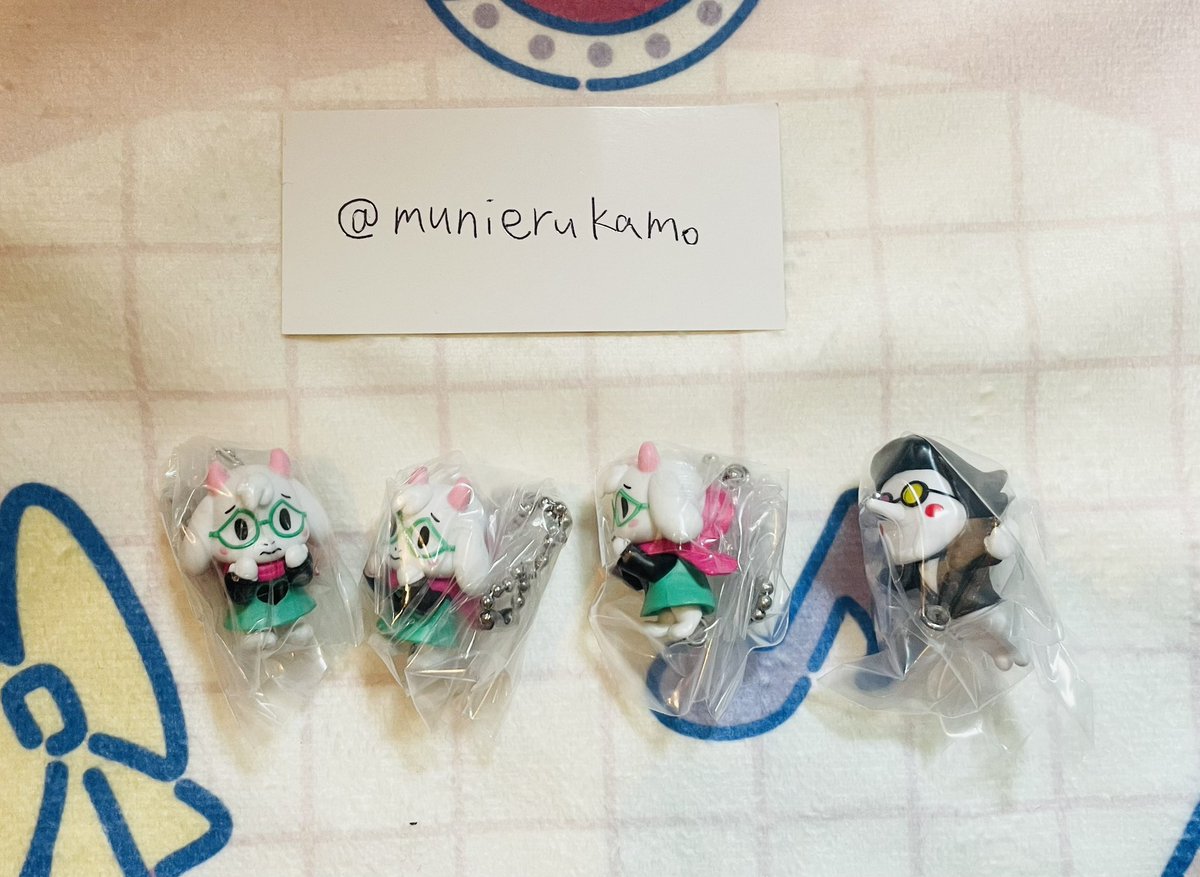 むにえる tweet media