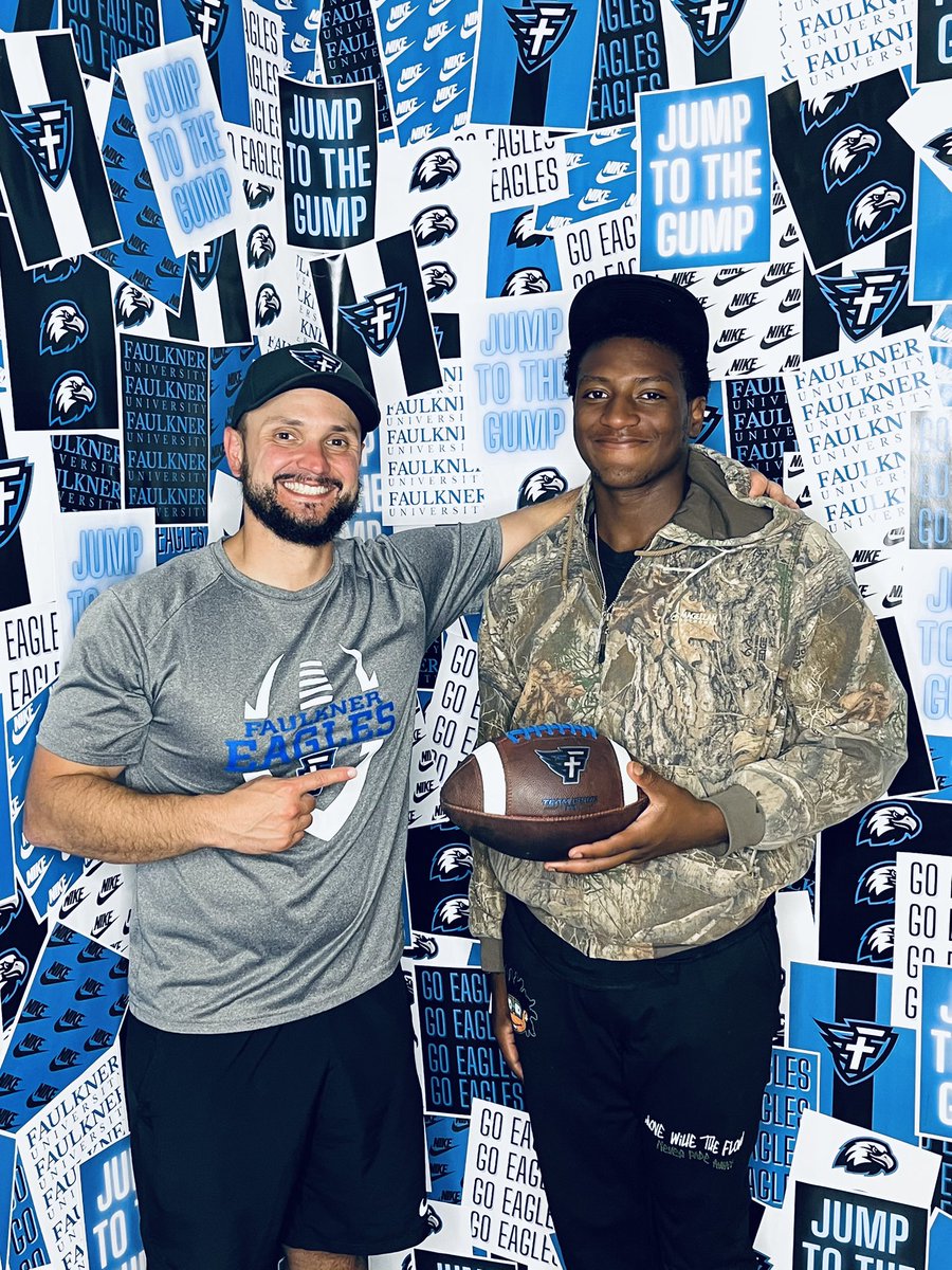 AmeireEaton's tweet photo. I had a great time with Faulkner university staff yesterday. I want to give a shout out and thank to coach @CoachJJPerk  and coach @CoachEllis205 for giving my opportunity to play for them . go Eagles!! https://t.co/hGvU49eSGs
