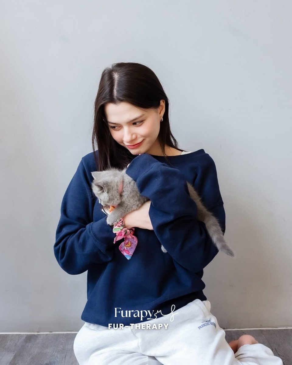 BECKY OFFICIAL tweet media