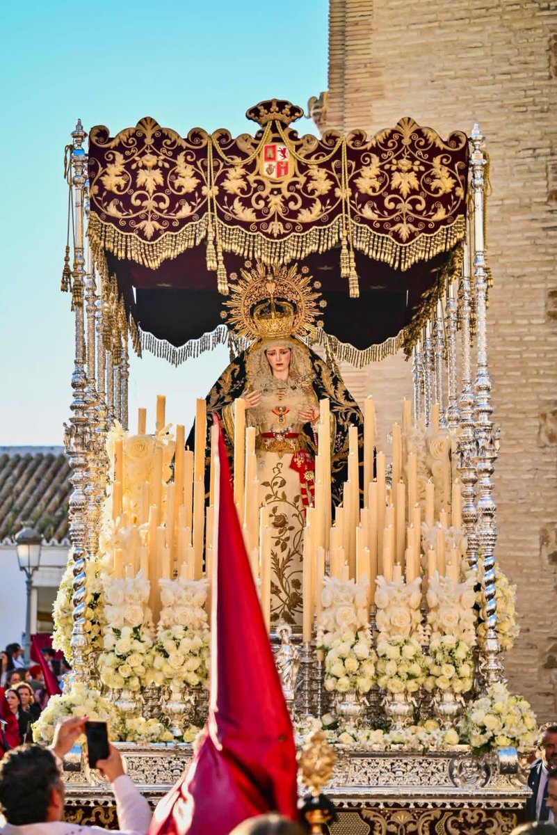 La virgen de los Dolores de Arahal saldrá bajo palio el próximo 9 de mayo.
