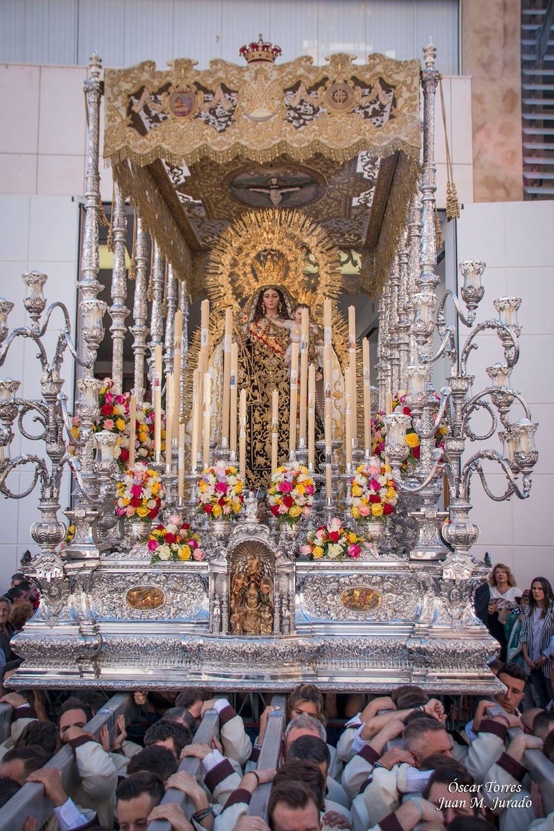 Jesuspg_1601's tweet photo. Ojalá de nuevo el carmen bajo palio y mi Auxiliadora con su besacintas https://t.co/FmwrYbvLTd