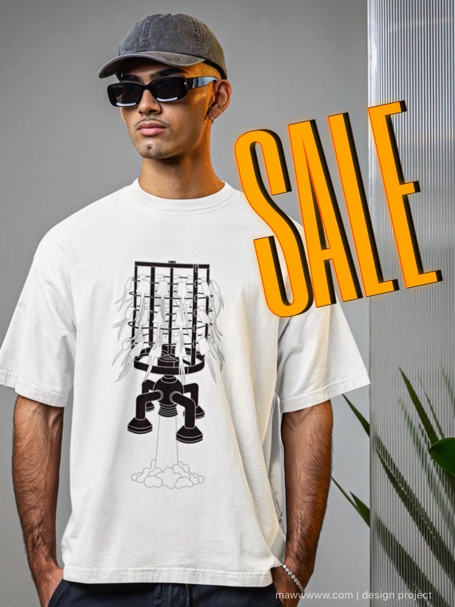 イカを回転させながら乾かす干し機を意味もなくジェット噴射💨で飛ばしてみる無意味マシーン‼️

ビッグシルエットTシャツ
「回転イカ干しジェット」🦑
ttrinity.jp/product/410808…
こちらもセールでお値引き中✨

#イカ好き のみなさん、 #くだらないもの好き のみなさん要チェックです！

#ttrinity