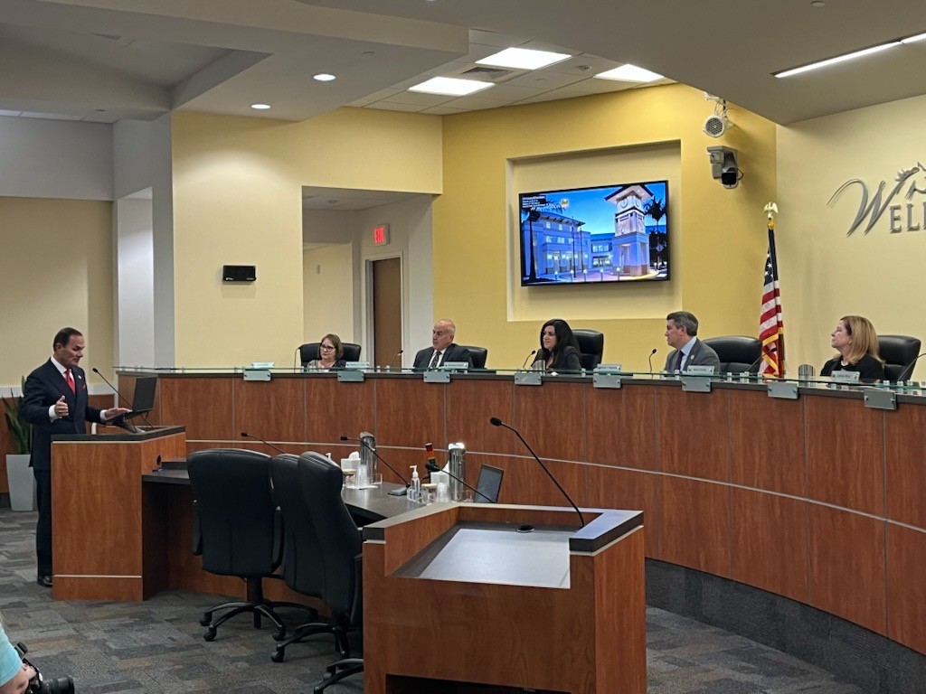 ClerkPBC's tweet image. .@ClerkMikeCaruso joined @wellingtonflgov Council meeting on Tuesday, April 14 to present on how residents can safeguard their homes from property fraud and protect against scams.

Together, we can help prevent fraud. #CommunitySafety #PropertyProtection