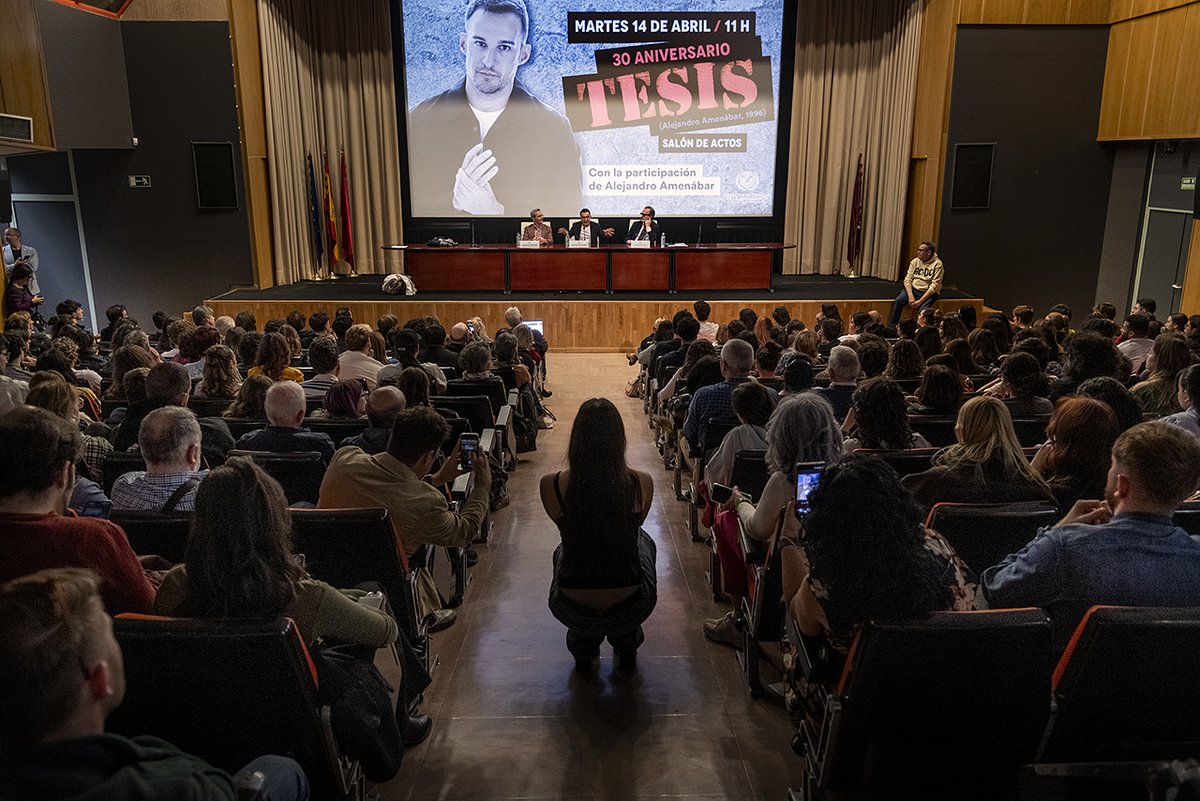 Complutense tweet media
