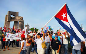 #Guantánamo Y este #PrimeroDeMayo volveremos a la plaza porque #LaPatriaSeDefiende !
#GuantánamoNoSeDetiene
#CubaEstáFirme 
<a href="/yoeaberob1/">Yoel Perez Garcia</a> <a href="/AlisAzahares/">Alis Azahares</a>