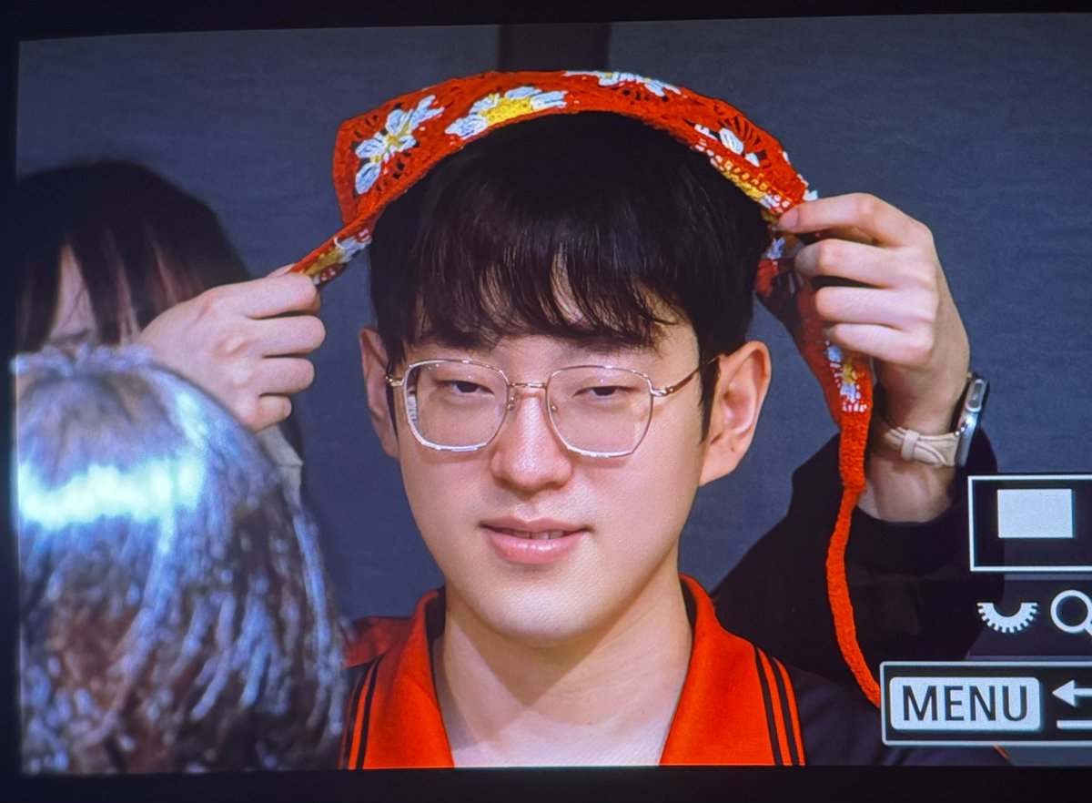 fc980314's tweet image. Little Red Riding Hood Special

#스카웃 #scout #NS