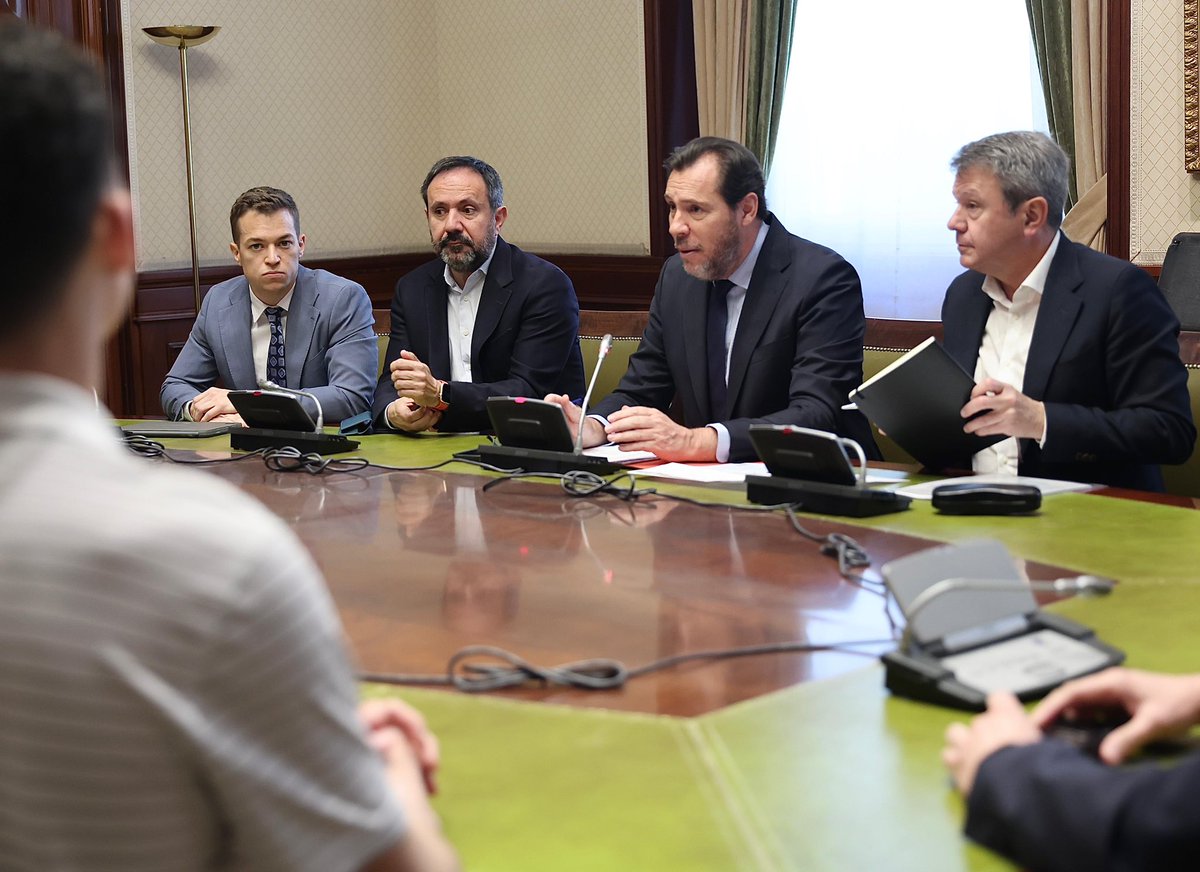 Óscar Puente tweet media