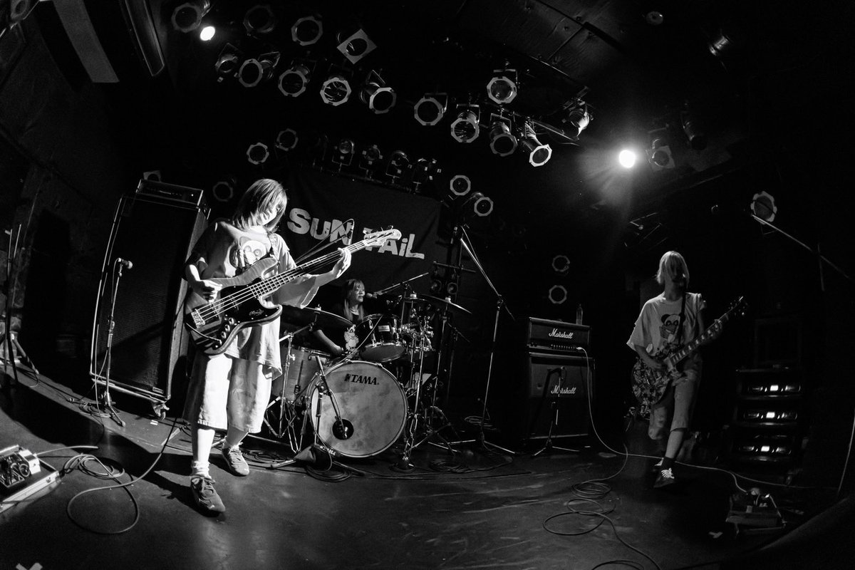 SUN TAiL tweet media