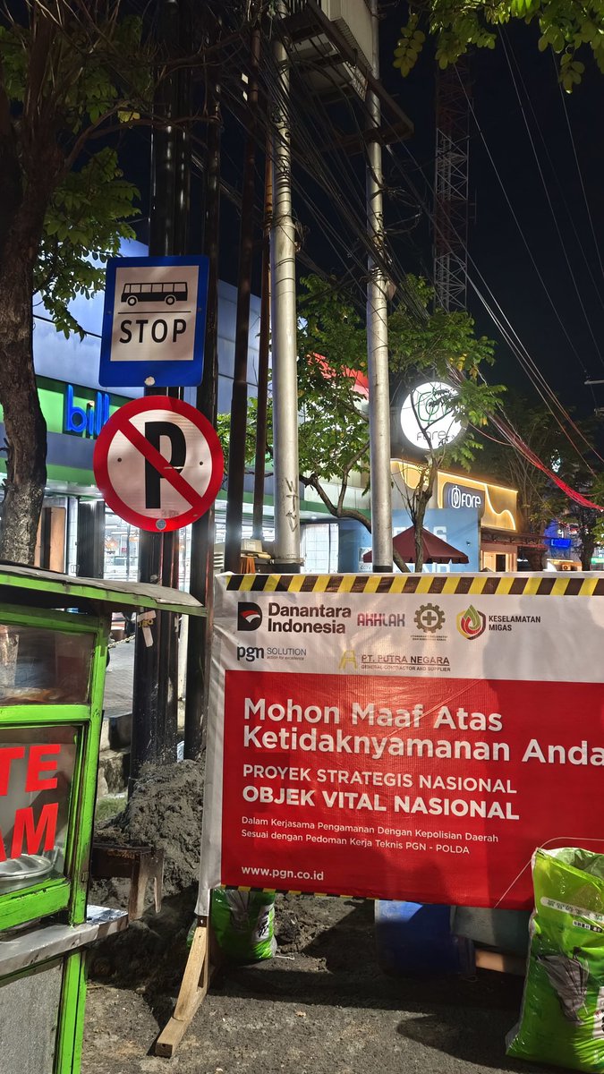 seketika menyesal turun halte bilka 🙂

<a href="/tfsurabaya/">Transport for Surabaya</a>