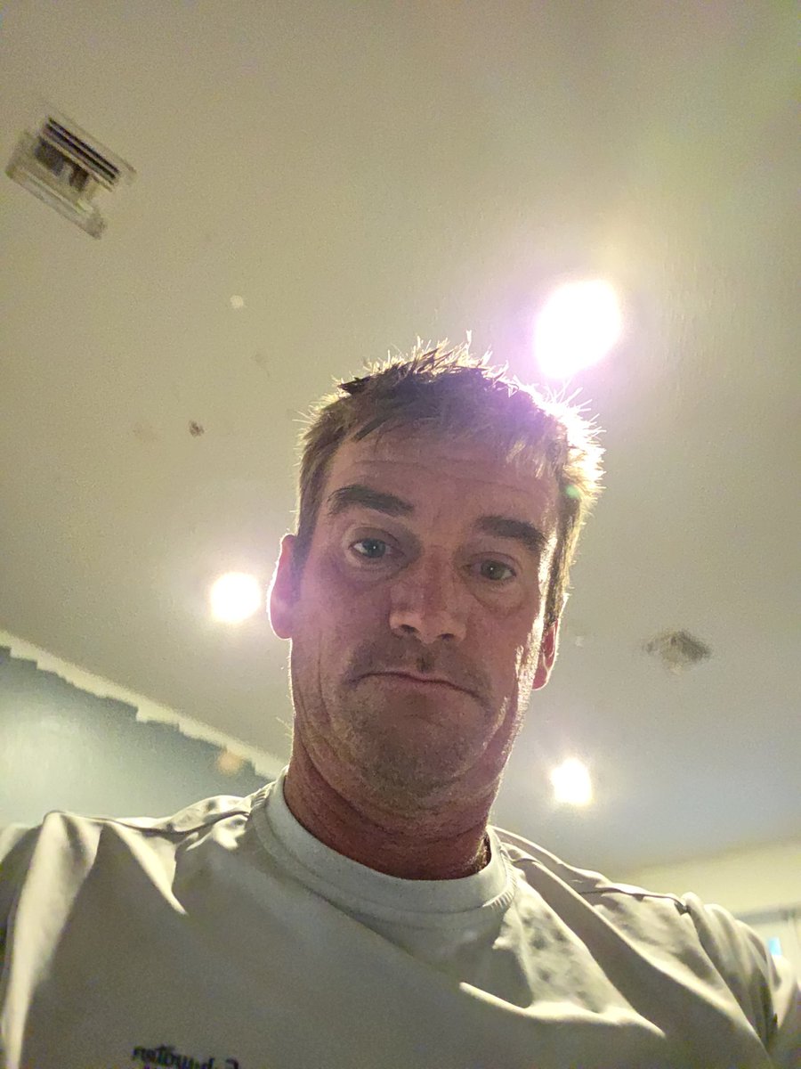 StevenR30908's tweet image. Good morning