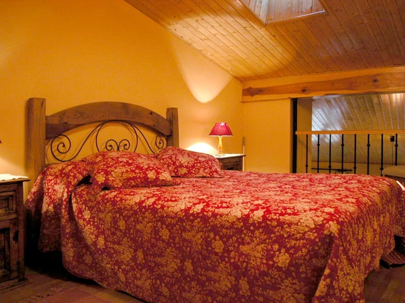 SierraNortecom's tweet image. En Casas Rurales Valle de El Paular (Rascafría) vas a vivir una estancia muy agradable😍 SierraNorte.com/valle-paular

Hay plazas para el Puente de Mayo 

#puente #mayo #alojamiento #dormir #turismorural #escapadas #madrid #rural #sierrademadrid #SierraNorteMadrid #SierraNorteDeMadrid