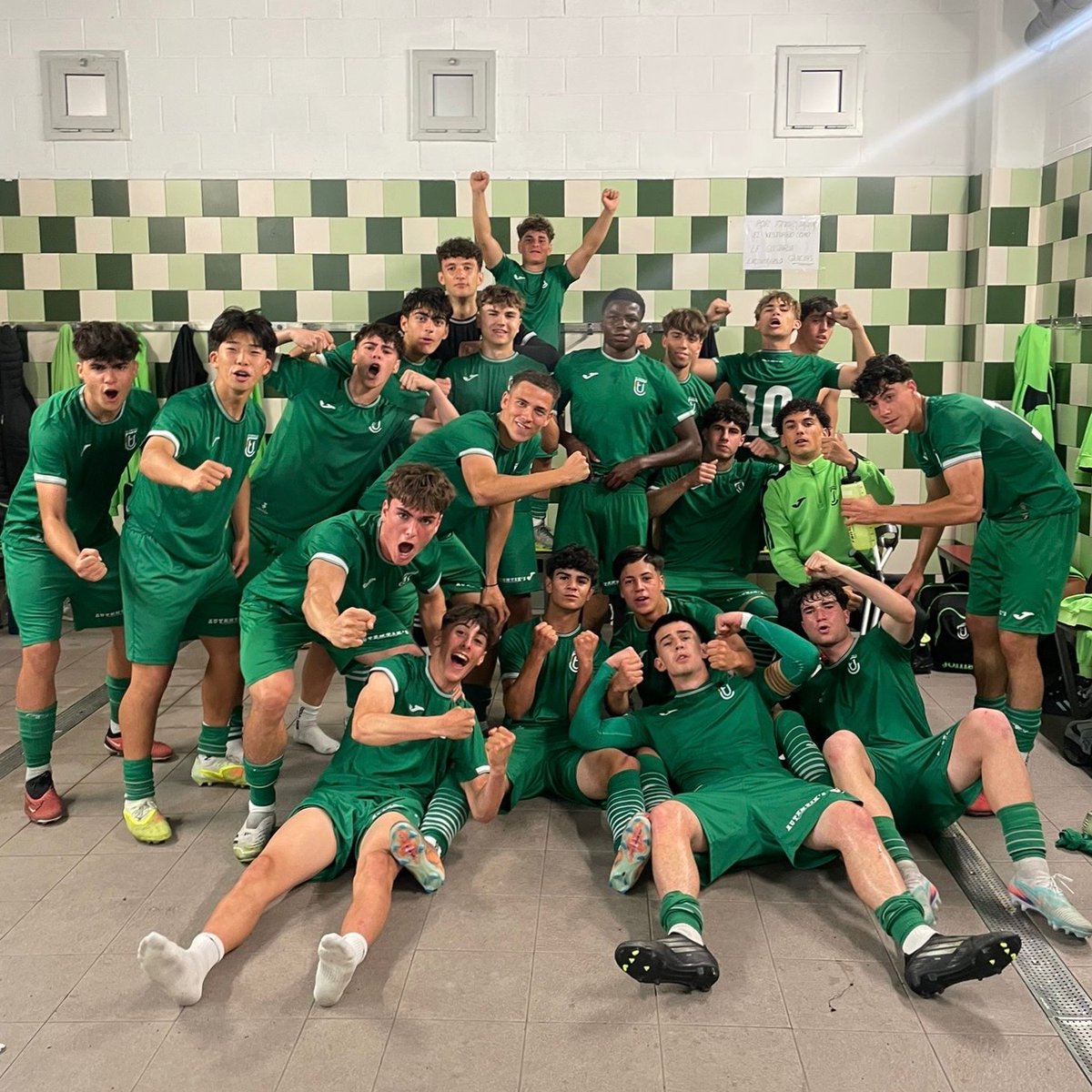 UE Cornellà 💚 tweet media