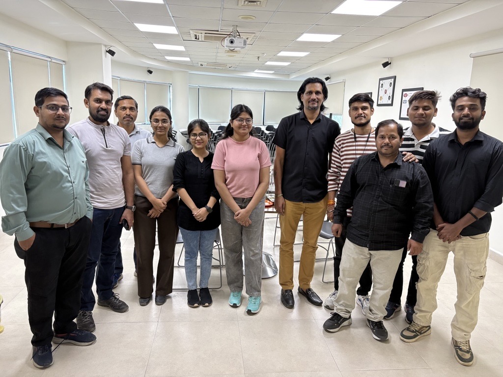 sdeievent's tweet image. Good food, great discussions, and even better teamwork.
A glimpse from today’s Baithak at smartData Nagpur where collaboration meets connection. 🚀
#TeamBonding #Collaboration #SDN