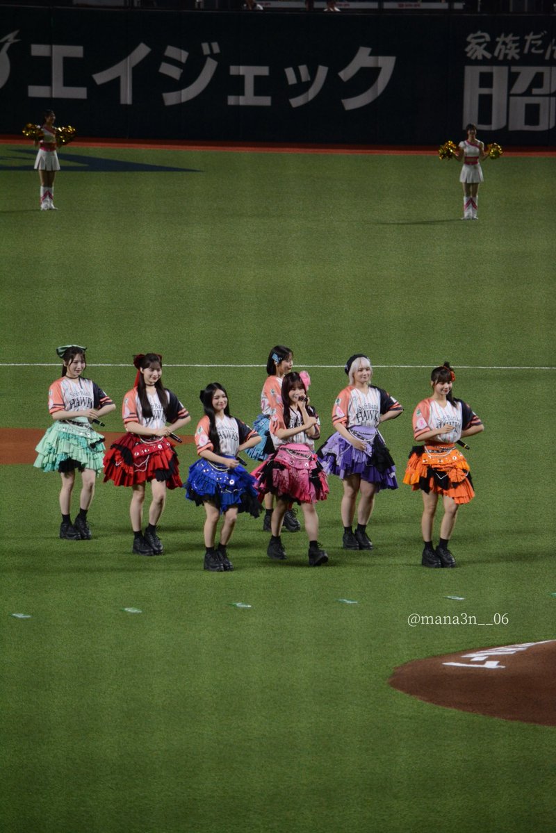 まなみん tweet media