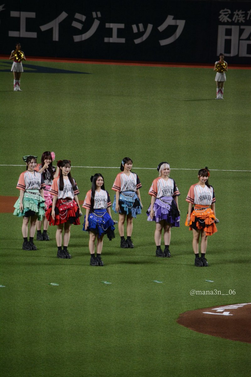 まなみん tweet media